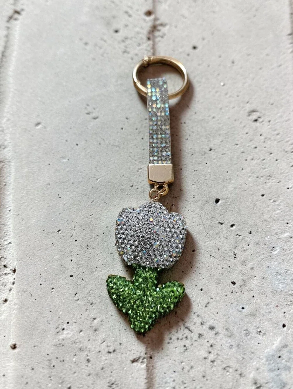 Sassified Boutoque Nwt Crystal Tulip Keychain Charm - Silver & Green